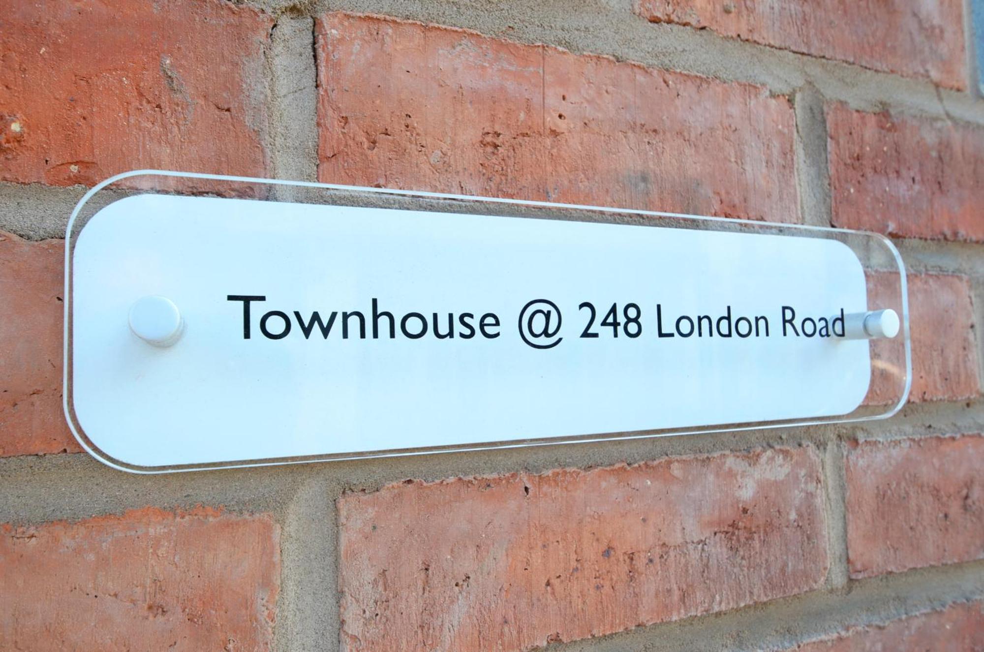 Townhouse Plus @ London Road Stoke Stoke-on-Trent Exterior foto